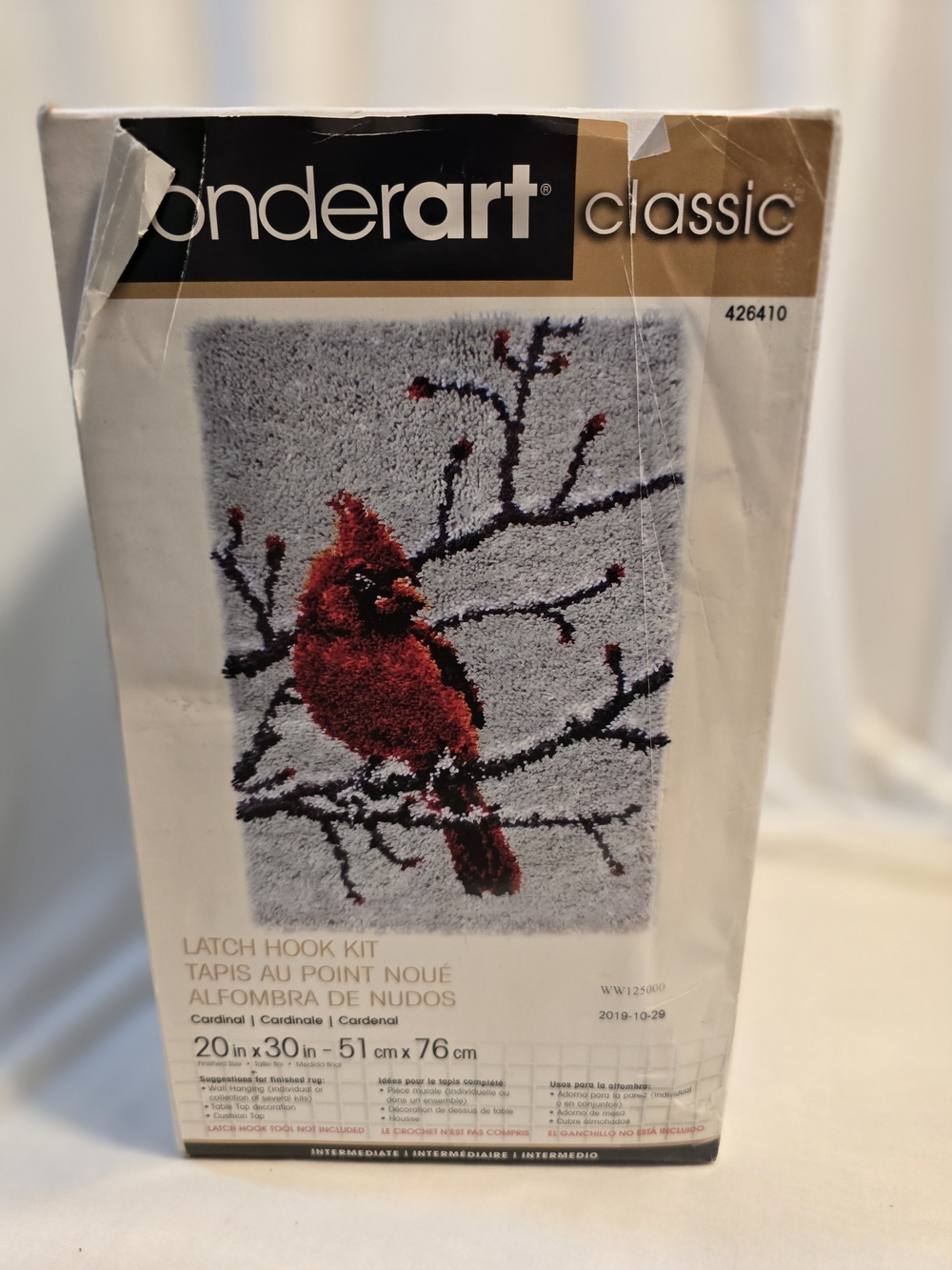 Wonderart Classic Red Cardinal Latch Hook Kit